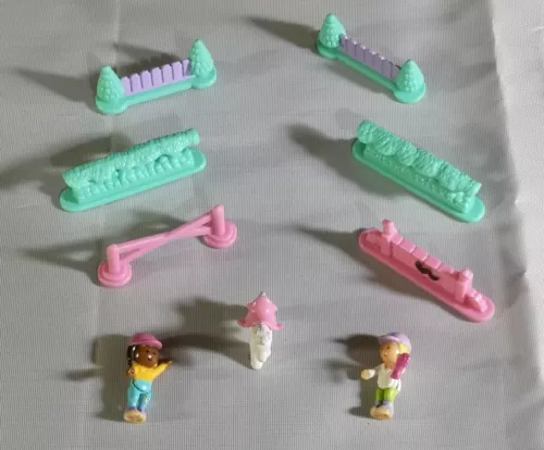 1995 Polly Pocket Bluebird 'Pony Jumpin Fun' near complete set w/extra pieces