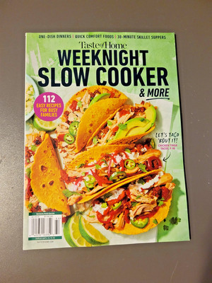 Weeknight Slow Cooker by Taste Of Home - 112 Easy Recipes For Busy Families