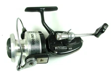 Mitchell 900 Spinning Reel Cleaned/Serviced LH Retrieve Made In France GUC