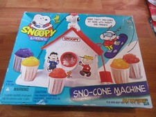 1999 Snoopy Sno-Cone Machine Hasbro NOS