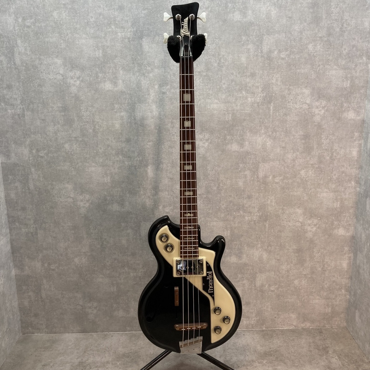 ベース Italia Guitars mondial classic Bass Italia Guitars Mondial Classic Bass Electric Bass Guitar
