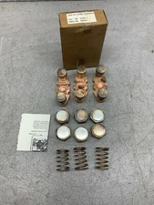 NEW IN BOX JOSLYN CLARK 3 POLE SIZE 4 CONTACT KIT CY34-1