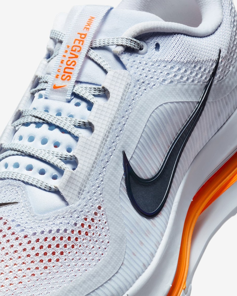 ナイキペガサスプレミアム Football Grey Total Orange Nike Running Shoe Pegasus Premium - Football Grey/Total Orange