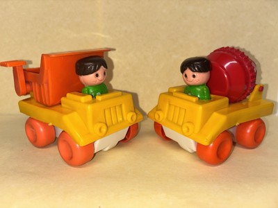 Vintage 1977 ARCO Dump Truck & Cement Mixer with Little People Plastic