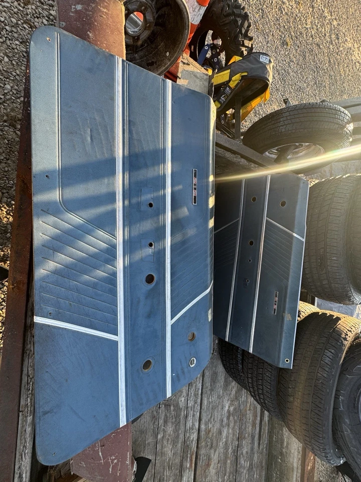 1966 Pontiac Catalina 2 2 Door Panels - Image 3 of 4