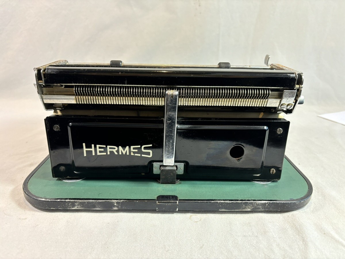 【2ロール】HERMÉS  シール／ステッカー エルメス ステッカー ロール500枚 - メルカリ