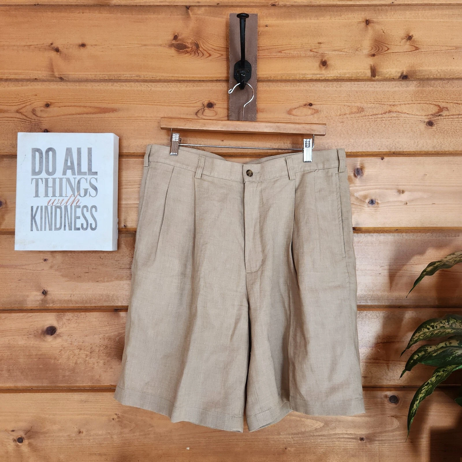 Jos. A. Bank Traveler's Collection 100% Linen Shorts Pleated Preppy Chino Sz 34