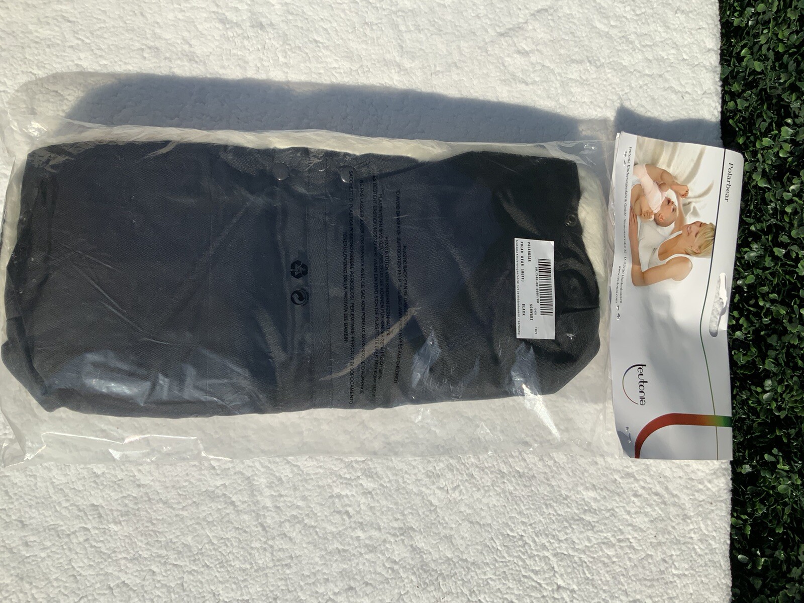 Teutonia- Bassinet - Mini Nest- Hand Warmers- Rain Cover- New