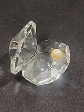 Crystal Clam Shell Clamshell w/Pearl Miniature Mini Figurine Ocean Sea Creature