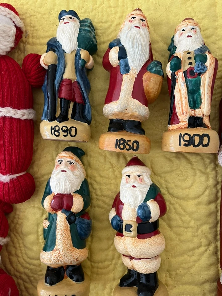 Gran Lote Figuras Navideñas Papá Noel/Ratones/Gato Vintage Hechas a Mano y Pintadas Foto 4 de 4