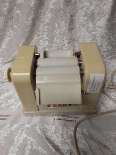 Salbenmaschine Dreiwalzenstuhl Exakt 35 - Bild 1 von 8