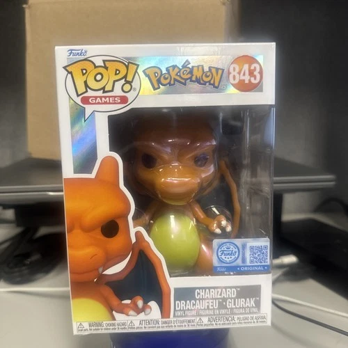 Funko Pokemon Center Exclusive Pearlescent Charizard #843 + Protector