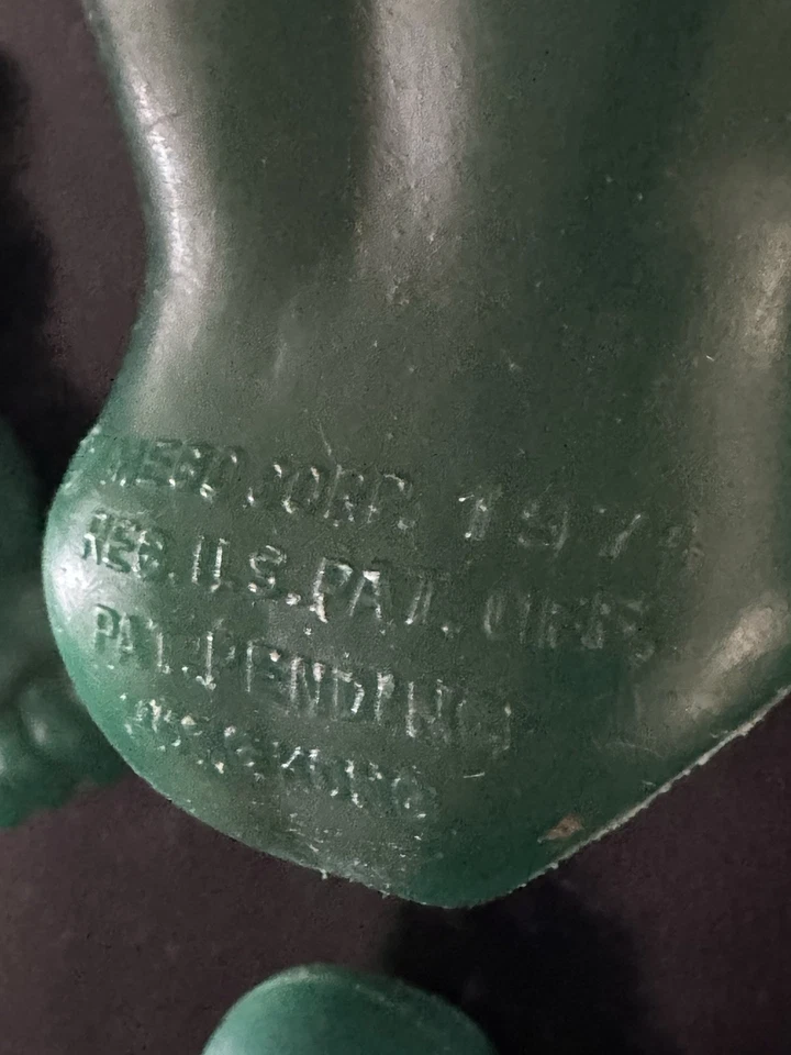 Figura de acción Mego Incredible Hulk Marvel 1974 piezas de colección superhéroe Green Guy Foto 3 de 4