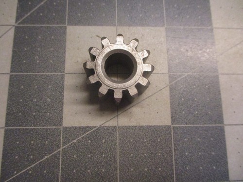 Snapper 21115 Pinion Gear 12T 7021115YP - Picture 3 of 3