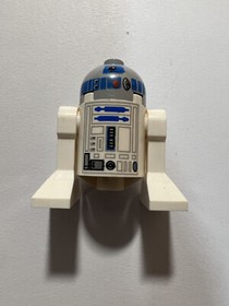 Lego Star Wars Minifigure Astromech Droid R2-D2 Flat Silver Head sw0512 10236