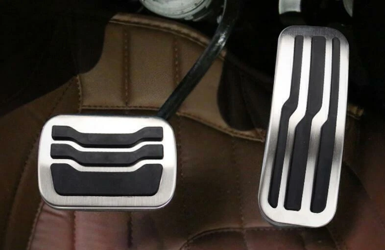 Cubierta de pedal acelerador de pedal de freno de aluminio plateado para Ford Explorer 2011-2019 Foto 3 de 4