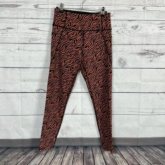 victoria-secret-vs knockout tight zebra pockets leggings