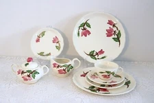 CONTINENTAL KILNS GREEN ARBOR CREAM Cup Saucer Bread Dinner Plates Creamer Sugar