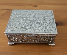 Vintage Silver Plate Scrolling Leaf Design Trinket/Cigarette Box