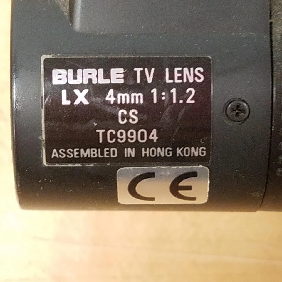 Burle TC552A Security Camera With Burle TC9904 TV Lens & Mountable Stand, 24VAC - Image 4 of 4