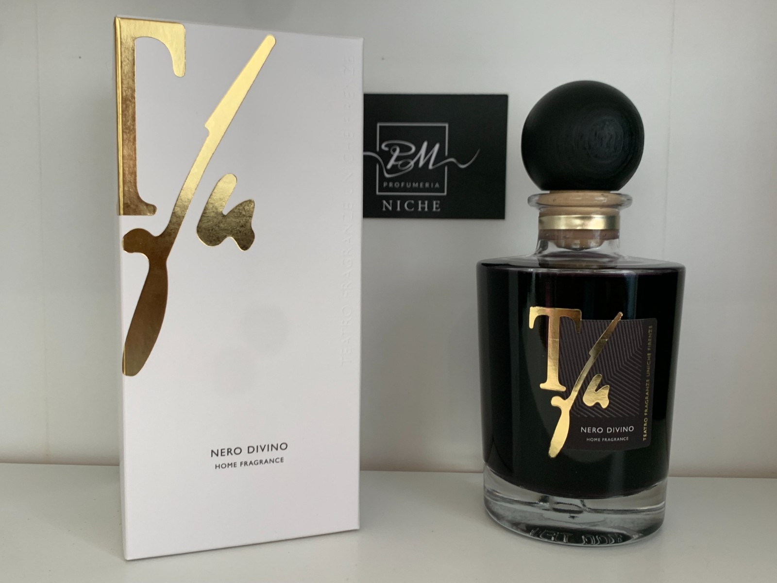 Profumatore Ambiente Nero Divino 250 ml Teatro Fragranze Uniche