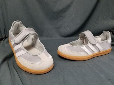 Adidas Samba Jane C Sneakers Silver/White/Gum KJ9991 Girls Size 3 NEW NO BOX !