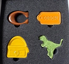 Coach Japón Cerámica Chop Stick Descanso Adornos Nuevo con Caja Rexy Etiqueta Colgante Tabby