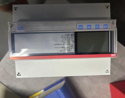 ABB A44 111-100 Stromzähler 1~ 230V 5(80)A MID DIN-Schiene LCD 50Hz