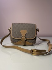 GUCCI GG Monogram Supreme Saddle Shoulder Bag Crossbody Khaki Canvas Tan Leather