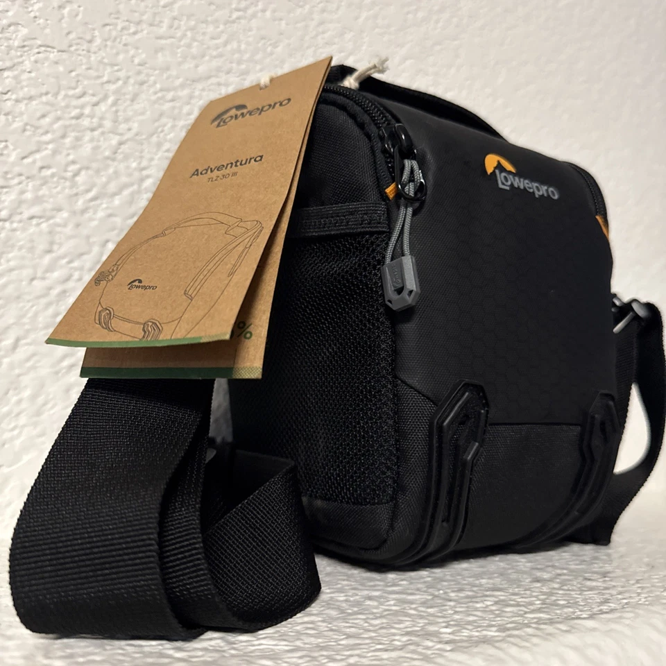 Lowepro Adventura TLZ 30 III Top Loading Shoulder Bag (Black) W/ Tags - Image 2 of 4