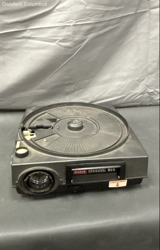 Vintage Kodak Carousel 800 35mm Slide Projector