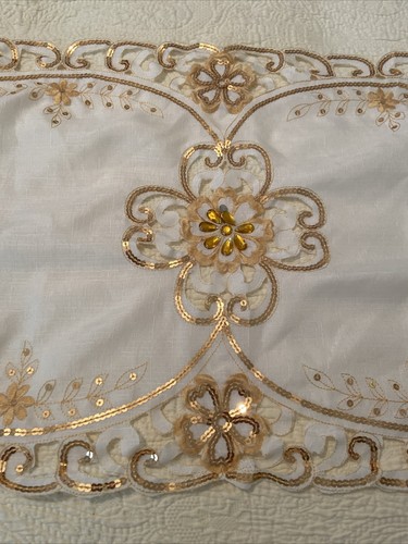 Beautiful Luxury Table Runner White With Gold Rhinestones Sequins Long 52 X 16” - Picture 5 of 13