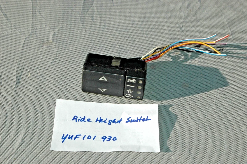 1997-2000 Range Rover Ride Height Switch  (Nice) YUF101930 - Image 2 of 3