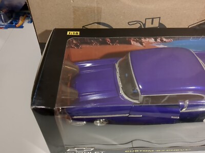 Hot Wheels Collectibles CUSTOM 57 CHEVY 1:18 Scale Vhtf | eBay