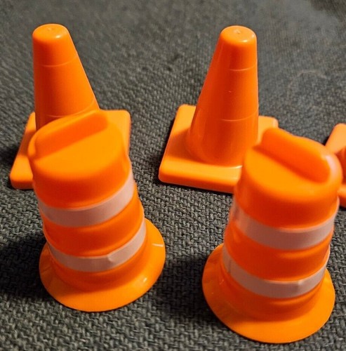 Matchbox Road Cones And Signs - Picture 8 of 11