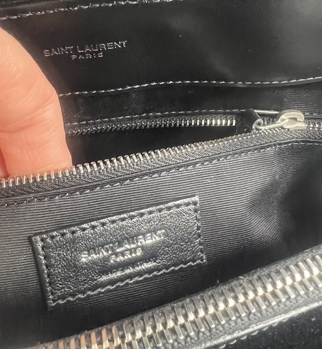 Gorgeous!* YSL Yves Saint Laurent Medium Lou Lou Puffer Bag, Black NWT 574946 - Picture 8 of 16