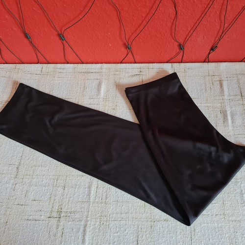 Schwarze Schlupfhose, ca. Gr. 36,ähnlich wie eine Leggins