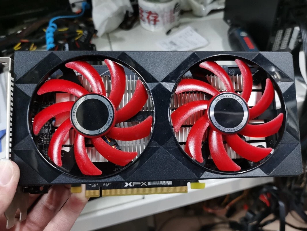XFX AMD Radeon RX560 896SP 4GB GDDR5 PCI E Graphics Video Card DP