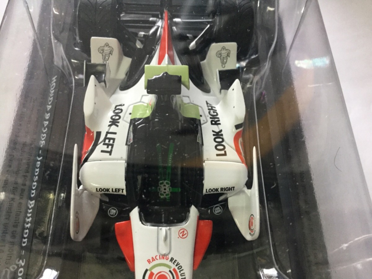 HONDA RA106 1/24スケール ミニカー 2006年 F1 Honda RA106