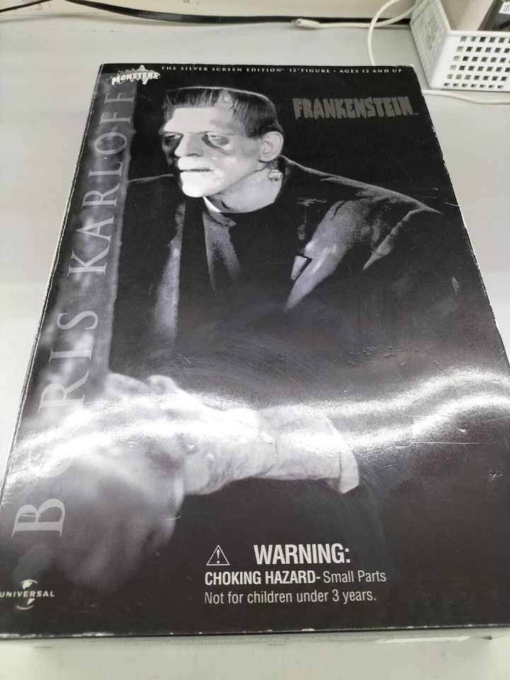 Sideshow Frankenstein Universal Studios Monsters Silver Screen Edition 12 in - Image 2 of 4