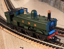 Hornby GWR 2721 Class 0-6-0 Steam Tank Locomotive - No.2733 - OO Gauge - Unboxed