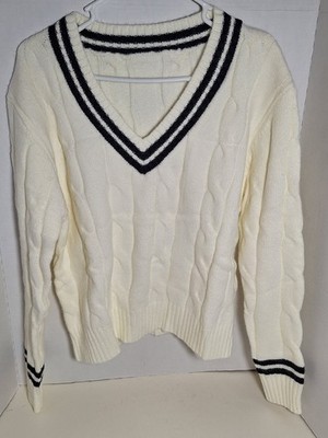 NWOT Sweater V-Neck Cream, Ivory Color, Knick Size Medium, Long Sleeve 
