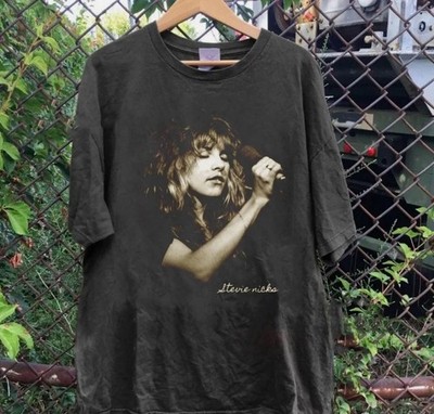 90s Stevie Nicks Tour 2024 Merch Fleetwood Mac short sleeve tee remake PA10261
