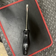 Snap-on Tools USA NEW BLACK Hard Handle 5/16" Flat Head Screwdriver SDD6A