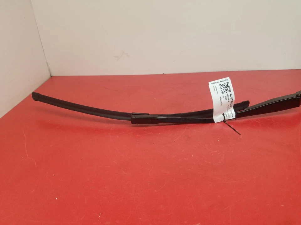 2017 AUDI TT 2 DOOR COUPE NEARSIDE FRONT WIPER ARM - Image 3 of 4