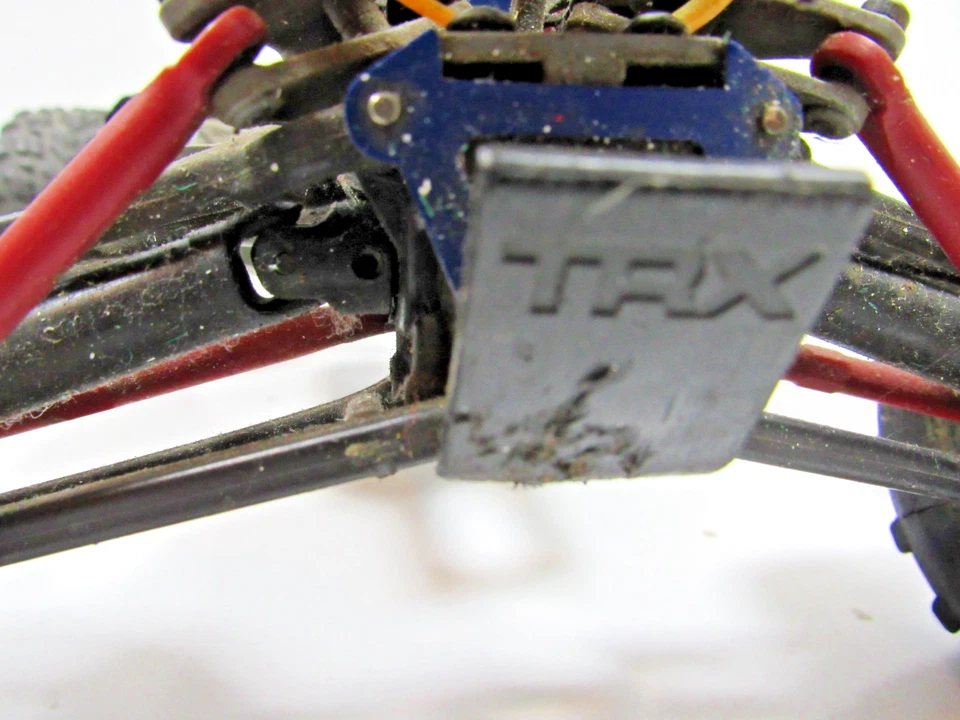 Traxxas Mini E  Revo 4x4 Monster Truck Trail Roller Chassis #P28 - Image 3 of 4