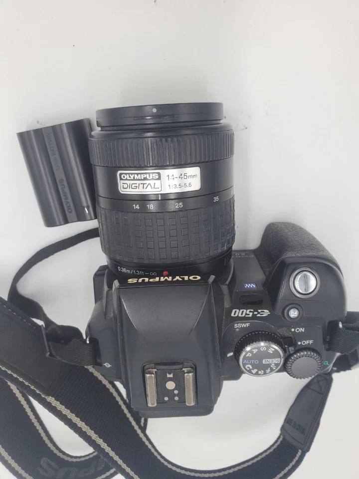 Фотоаппарат Olympus Evolt E500 с объективом 14-45 мм. - Изображение 2 из 4