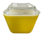 Vintage Pyrex 1  1/2 Cup Yellow Small Refrigerator Dish #501B & Glass Lid