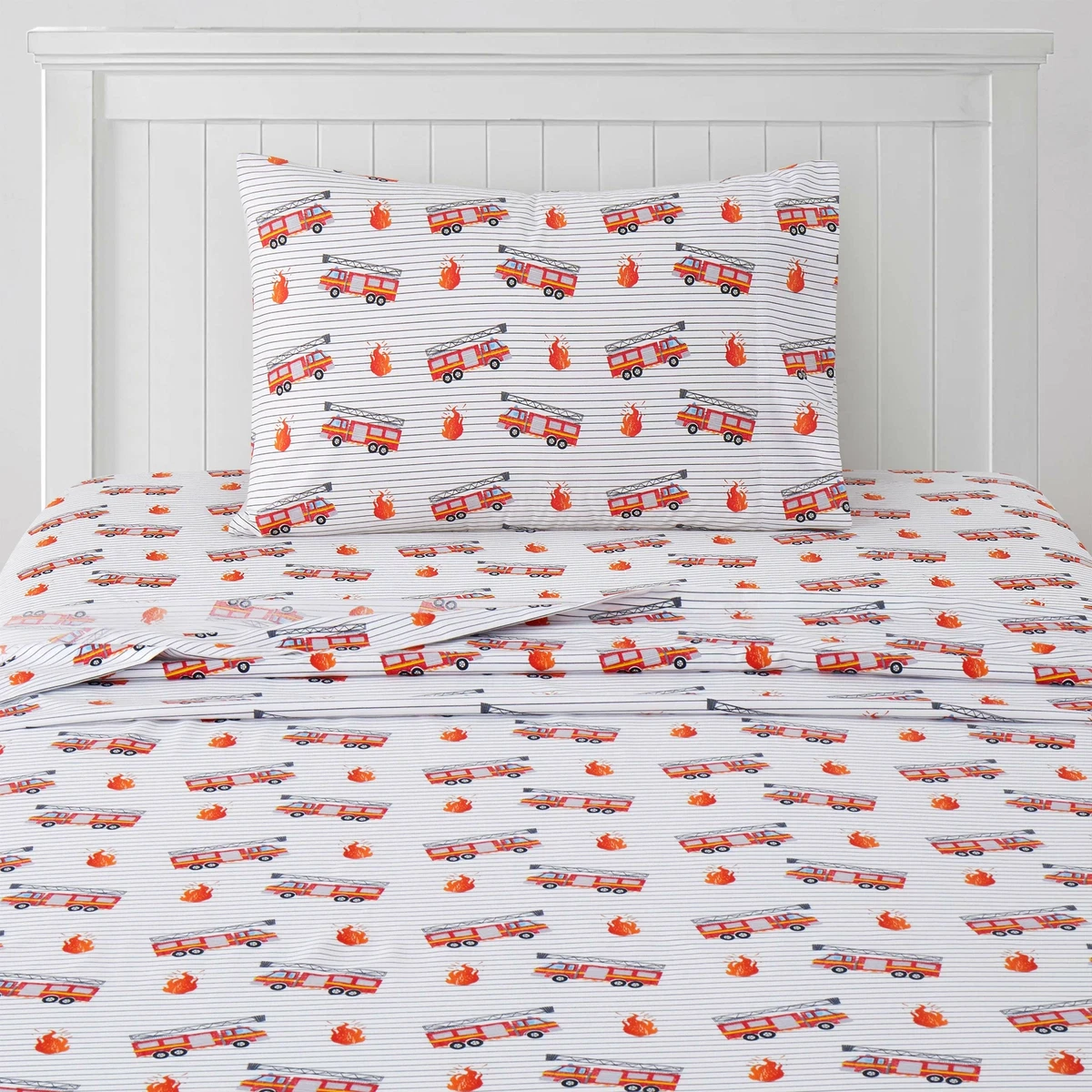 Fire engine top bed sheets