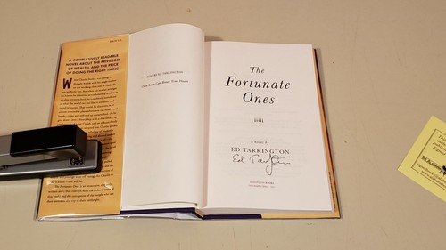 THE FORTUNATE ONES by ED TARKINGTON *SIGNED* - Picture 2 of 2
